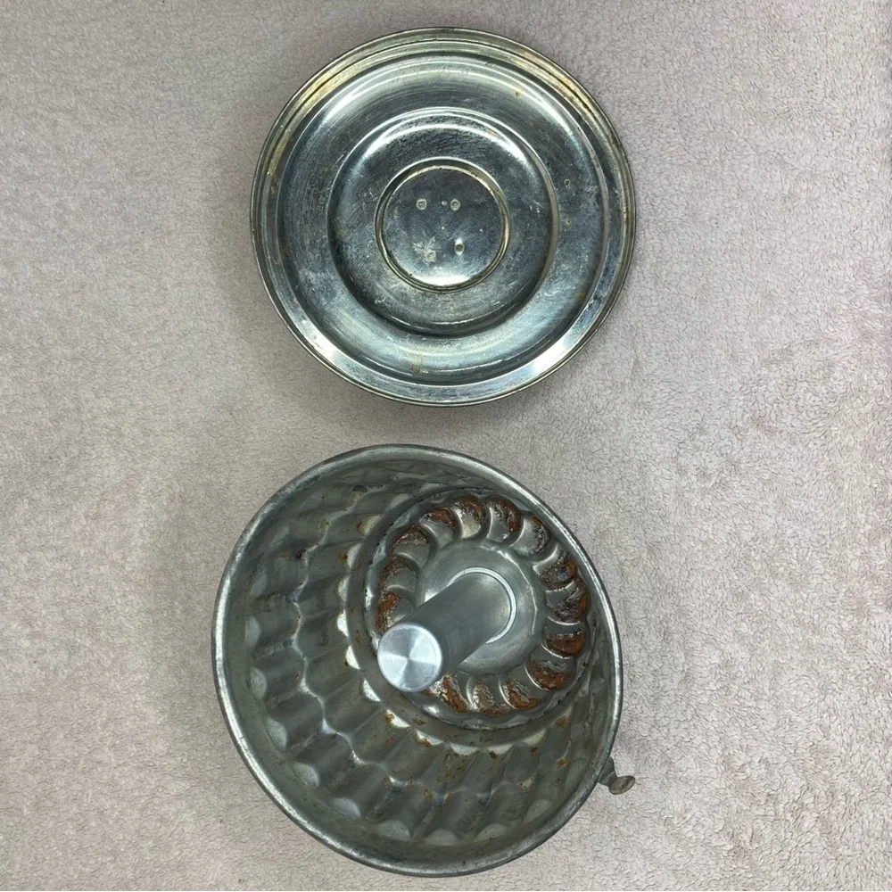 Antique 1920s Steamed Pudding Pudding/Cake Mold Lid Vintage VTG Retro Primitive